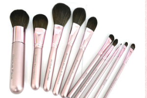 專業(yè)可信賴質量好的化妝刷供應商